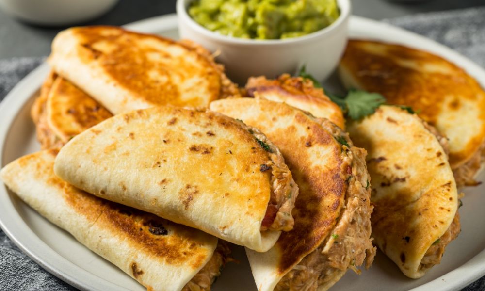 Deliciosa Receta de Quesadillas de Pollo Fácil